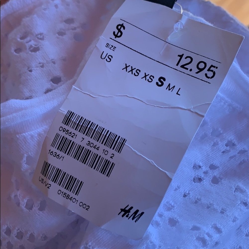 H&M white boho cut out top - Picture 4 of 4